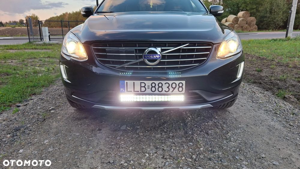 Volvo XC 60 D4 Geartronic Summum - 9