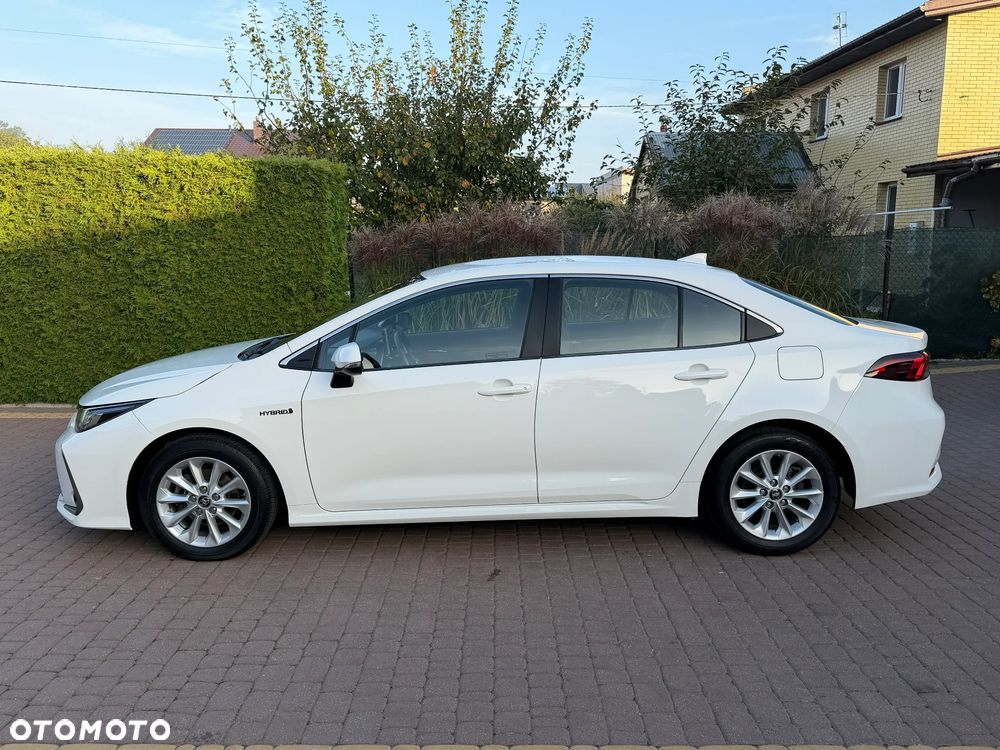 Toyota Corolla - 10