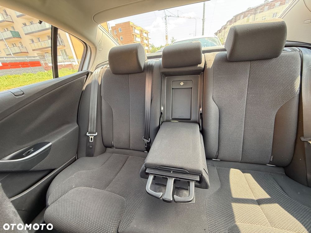 Volkswagen Passat 2.0 TDI Comfortline - 19