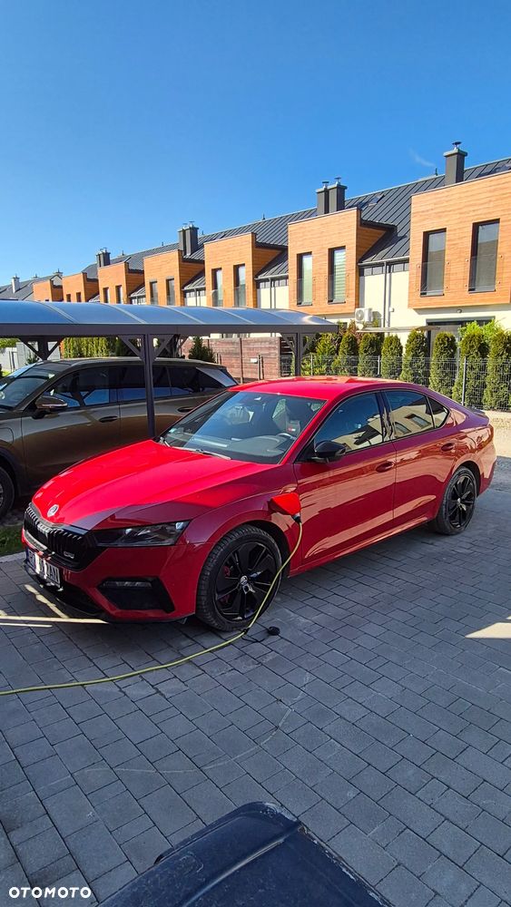 Skoda Octavia 1.4 TSI Plug-In Hybrid RS DSG - 1