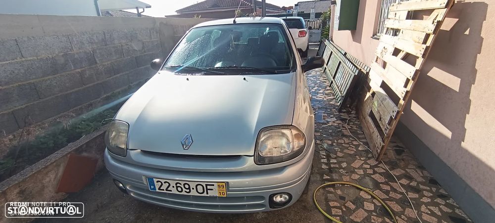 Renault Clio 1.2 RN - 8