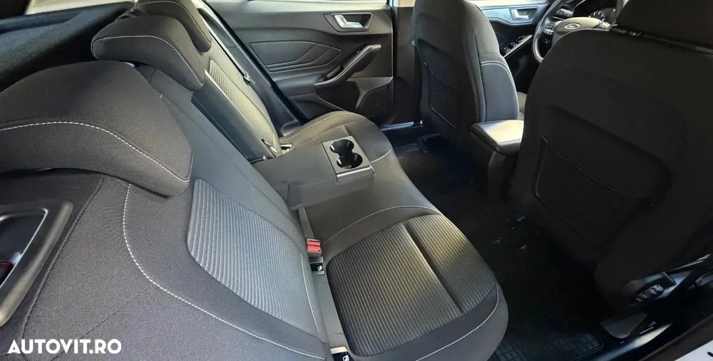 Ford Focus 1.0 EcoBoost Titanium - 20