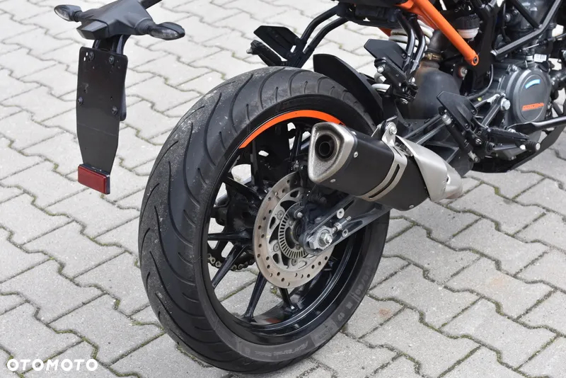 KTM Duke - 13