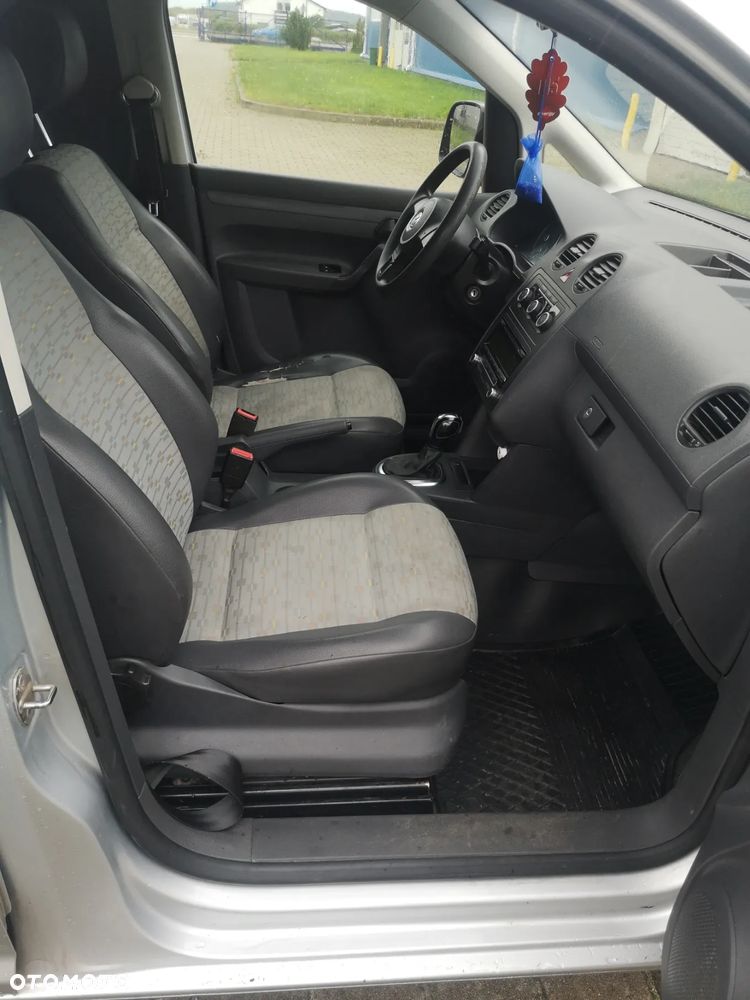 Volkswagen Caddy 1.6 TDI Comfortline DSG - 5