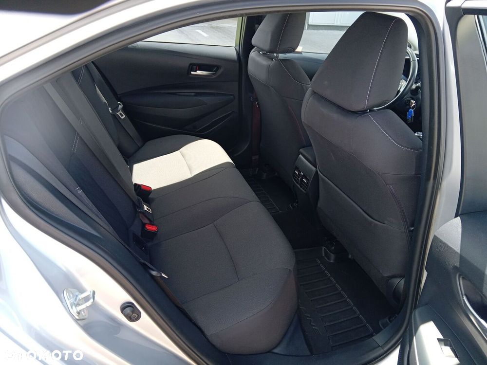 Toyota Corolla - 11