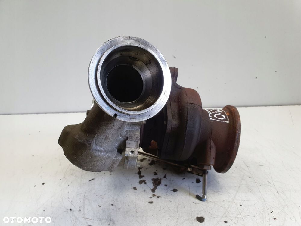 TURBOSPRĘŻARKA Volvo V60 II 2.0 D4 _ turbo 32240493 31491217 - 5