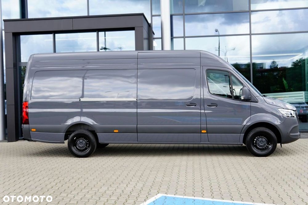 Mercedes-Benz Sprinter - 8