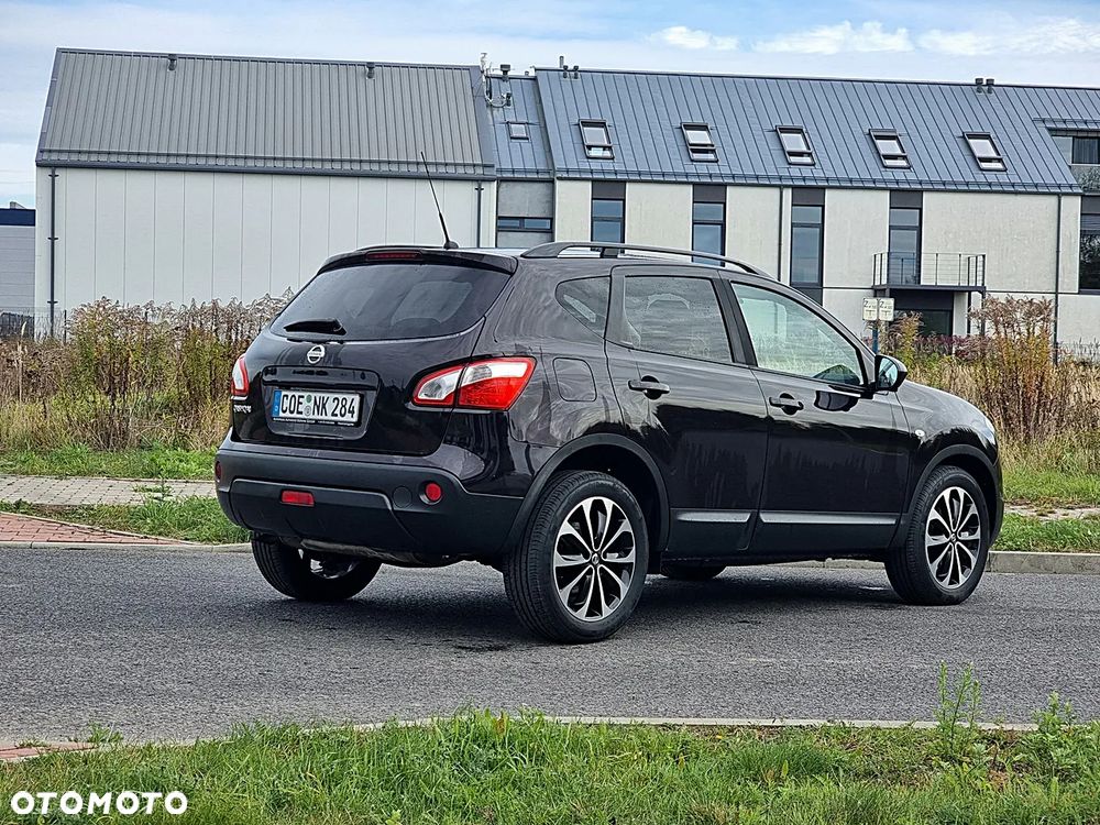 Nissan Qashqai 2013 photo 3