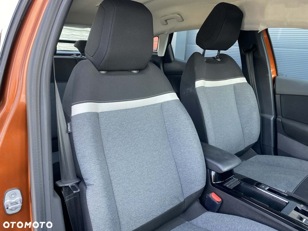 Citroën C4 PureTech 130 Stop&Start EAT8 SHINE - 11