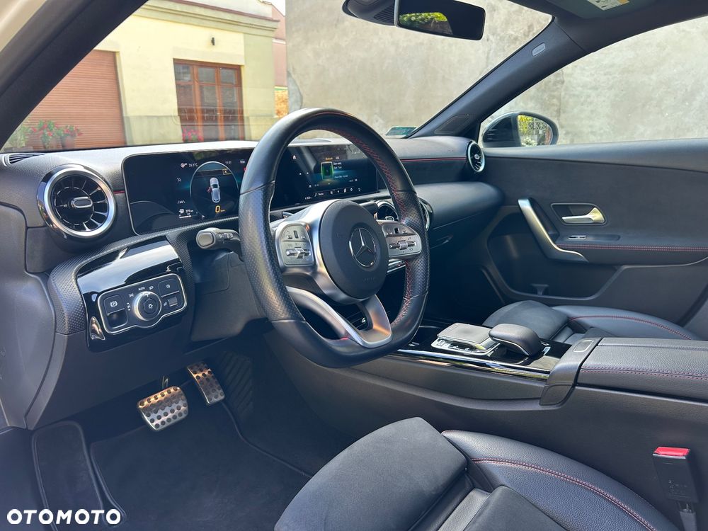 Mercedes-Benz Klasa A 200 AMG Line 7G-DCT - 10