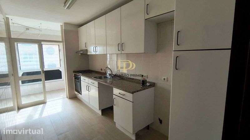 Apartamento T3 em Sta Cruz do Bispo, Matosinhos - Grande imagem: 3/12