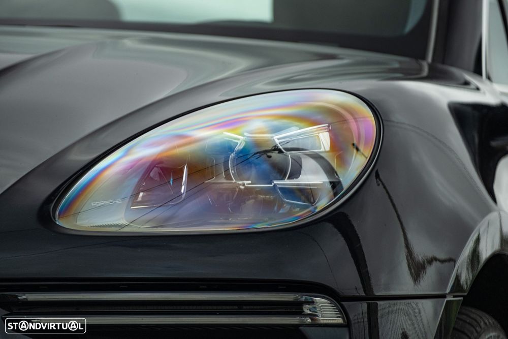 Porsche Macan Turbo - 10