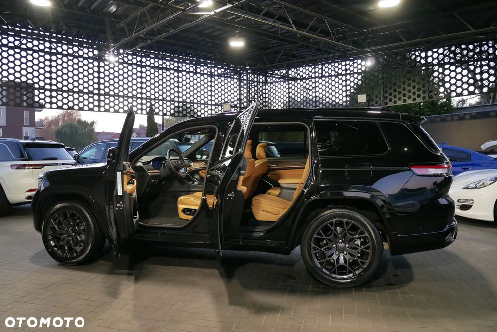 Jeep Grand Cherokee - 6