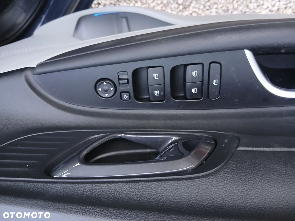 Hyundai i20 - 15