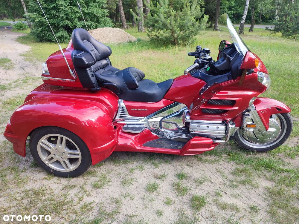 Honda GL - 9
