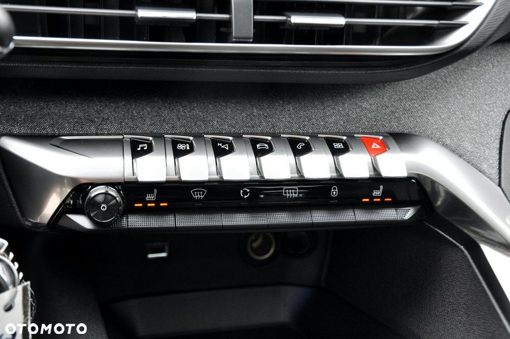 Peugeot 3008 - 34