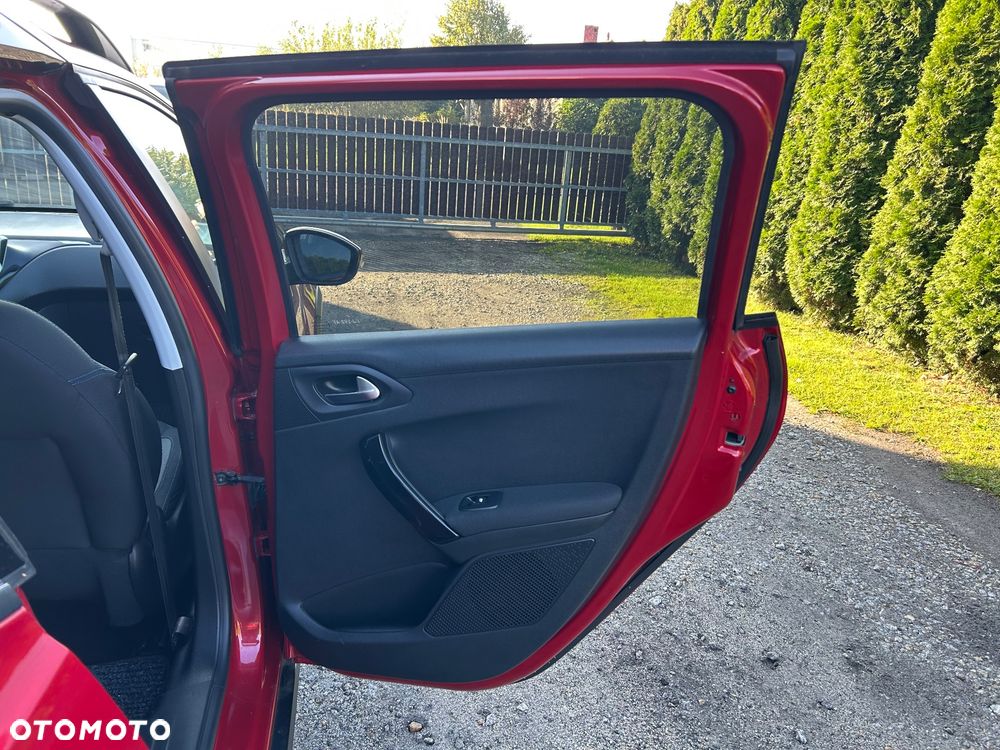 Peugeot 2008 - 30