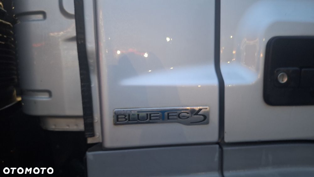 Mercedes-Benz AXOR - 8