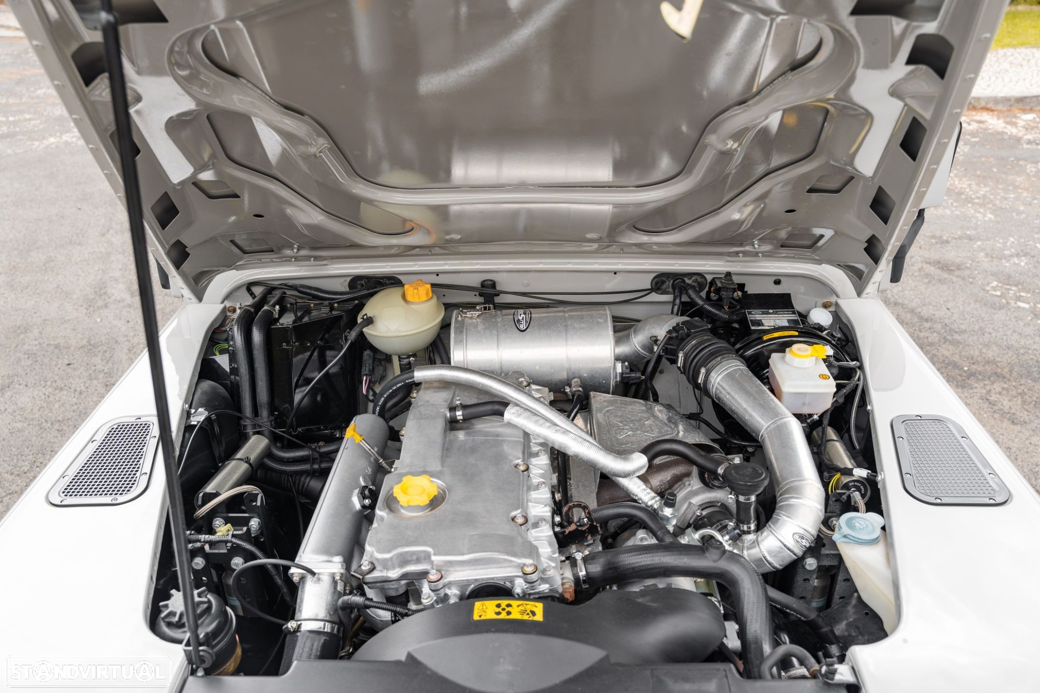 Land Rover Defender 110 2.5 TD5 Metal Top - 10