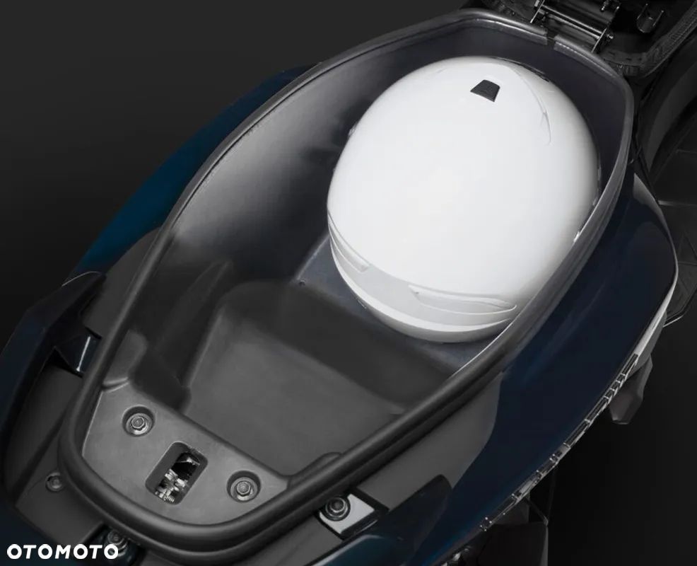 Kymco Skytown - 3