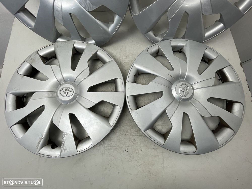 Tampões das jantes 15 TOYOTA YARIS (P13) 09.11 - 2