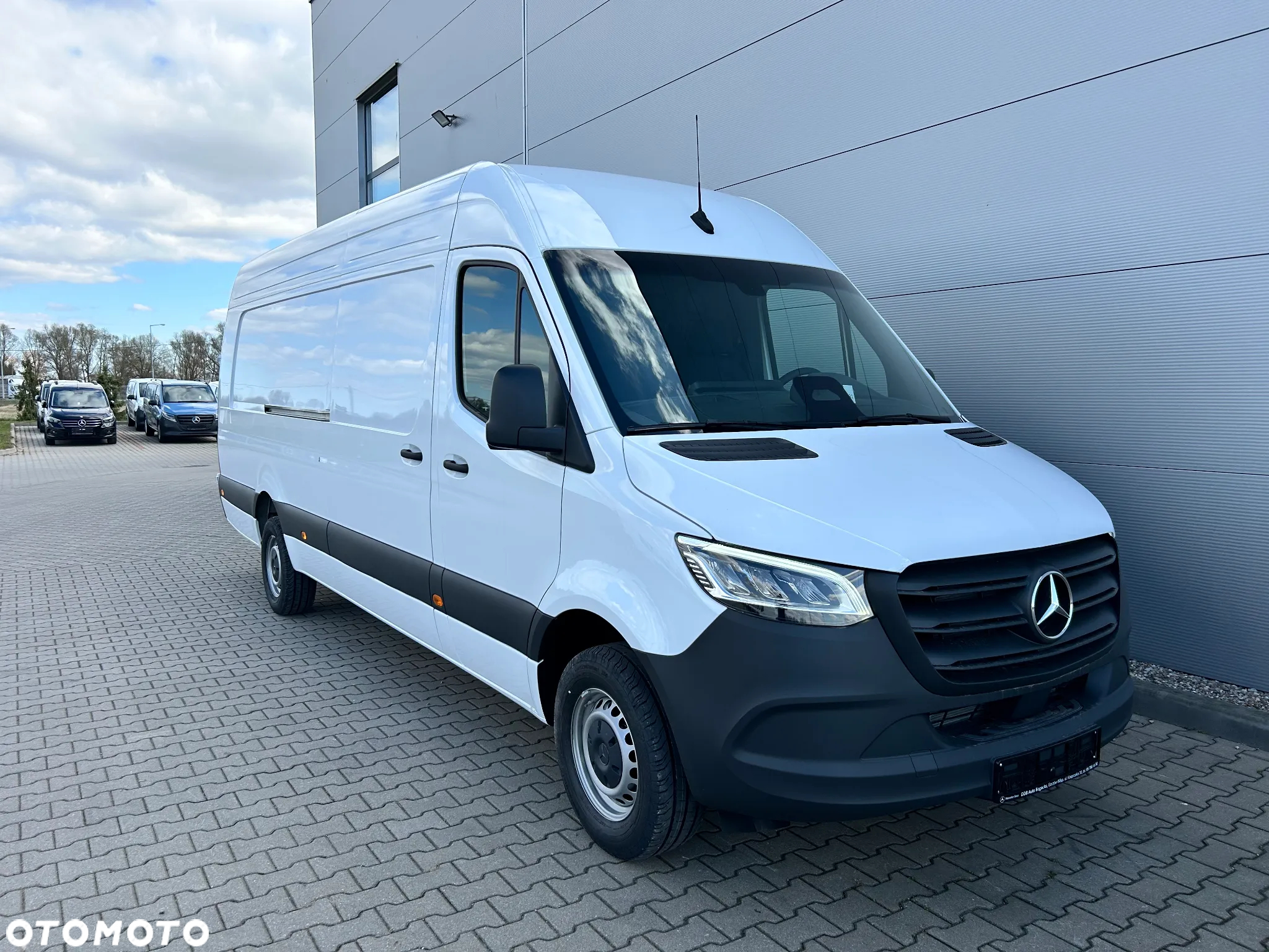 Mercedes-Benz Sprinter 317 Furgon Ekstradługi (L4H2) - 4