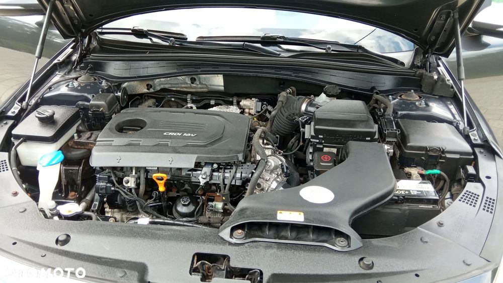 Kia Optima - 24