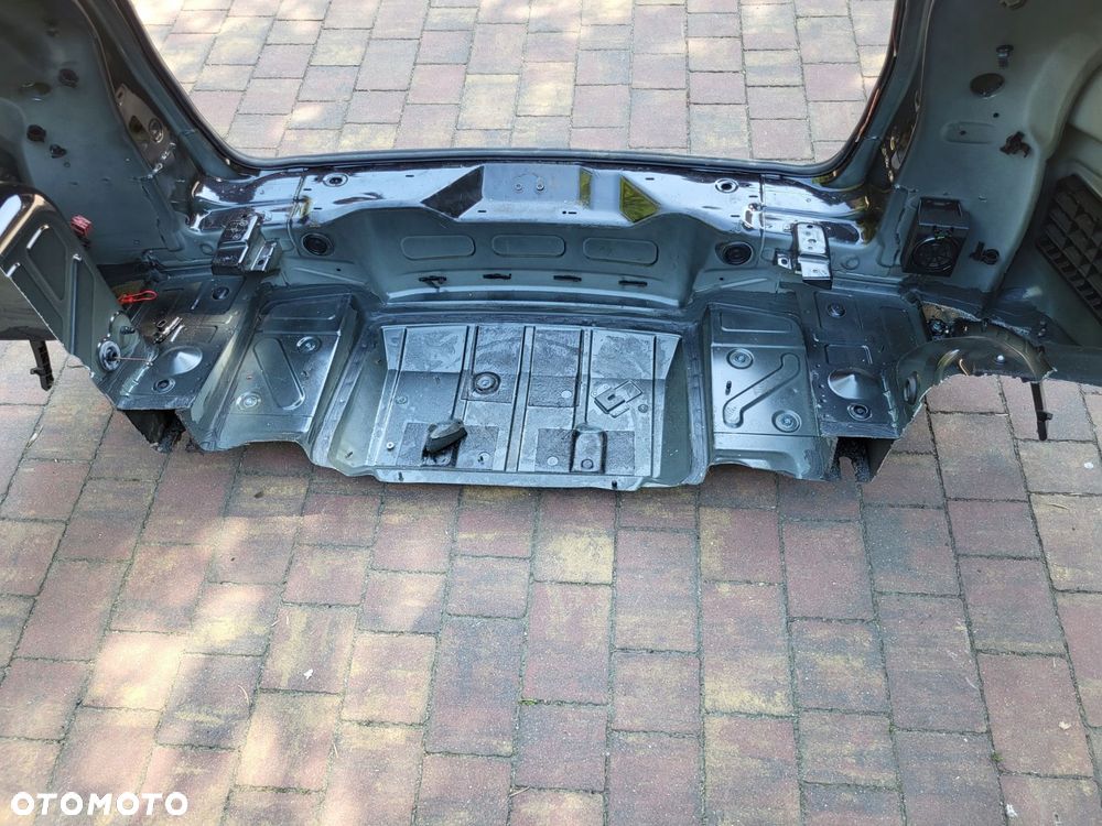 pas tyl tylny belka porsche cayenne ii 7p5 - 2