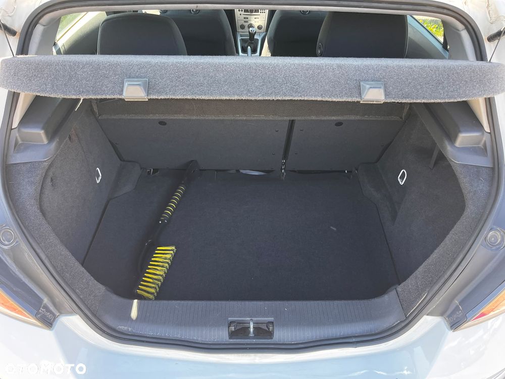 Opel Astra 1.4 - 5