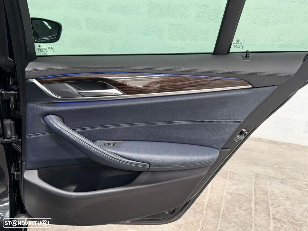 BMW 530 e iPerformance Line Luxury - 46