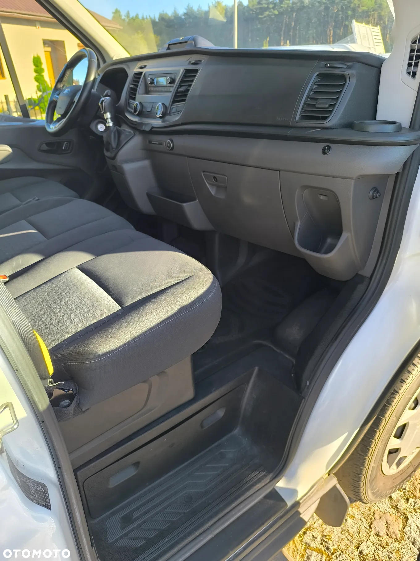 Ford Transit - 10