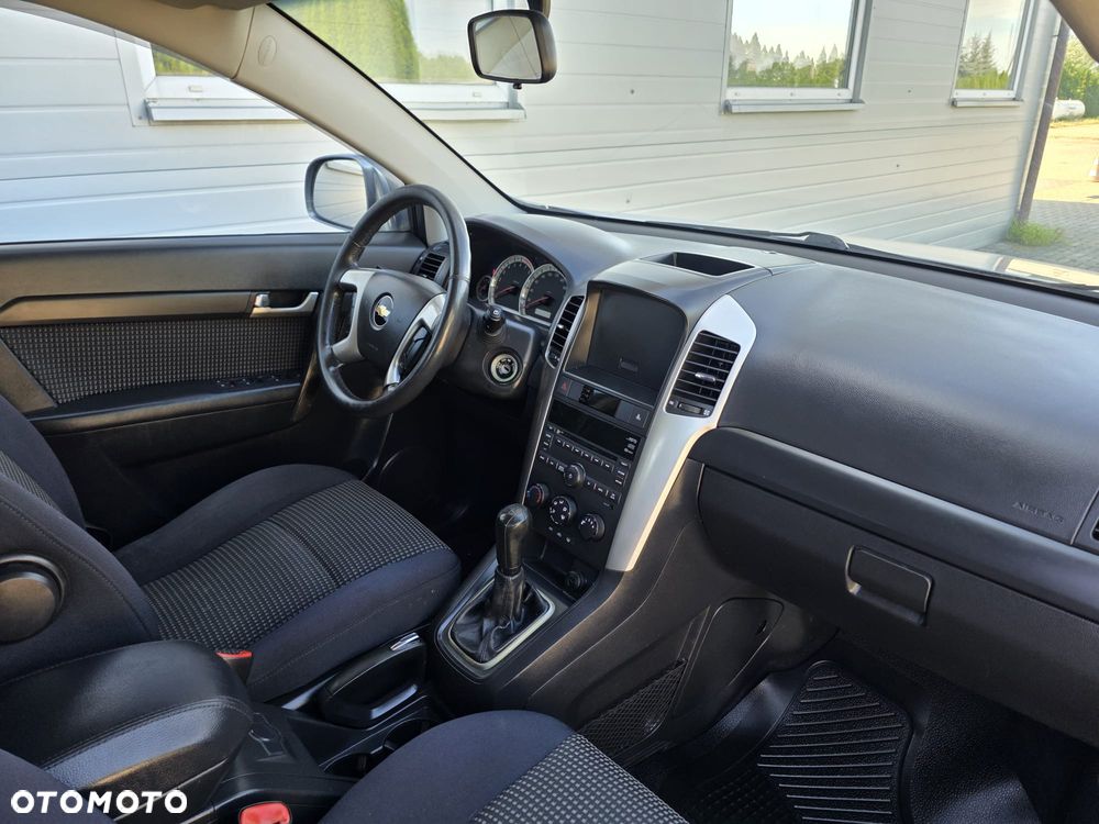 Chevrolet Captiva 2.4 2WD 5 Sitzer LS - 25