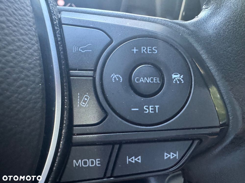 Toyota Corolla - 21