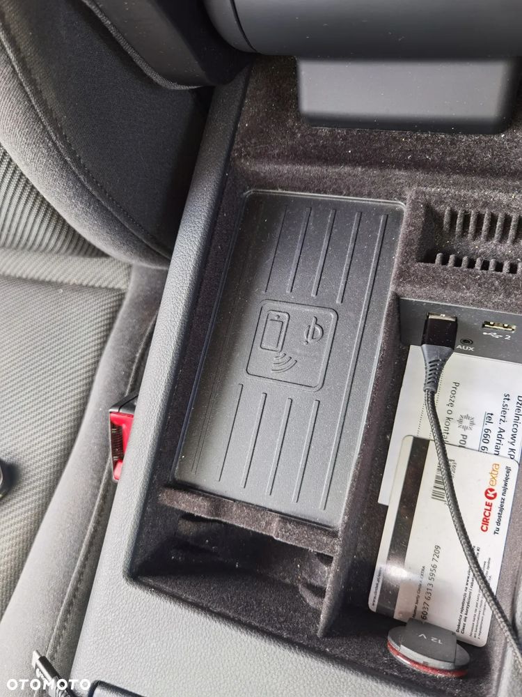 Audi A6 Avant 2.0 TDI Ultra DPF S tronic - 25