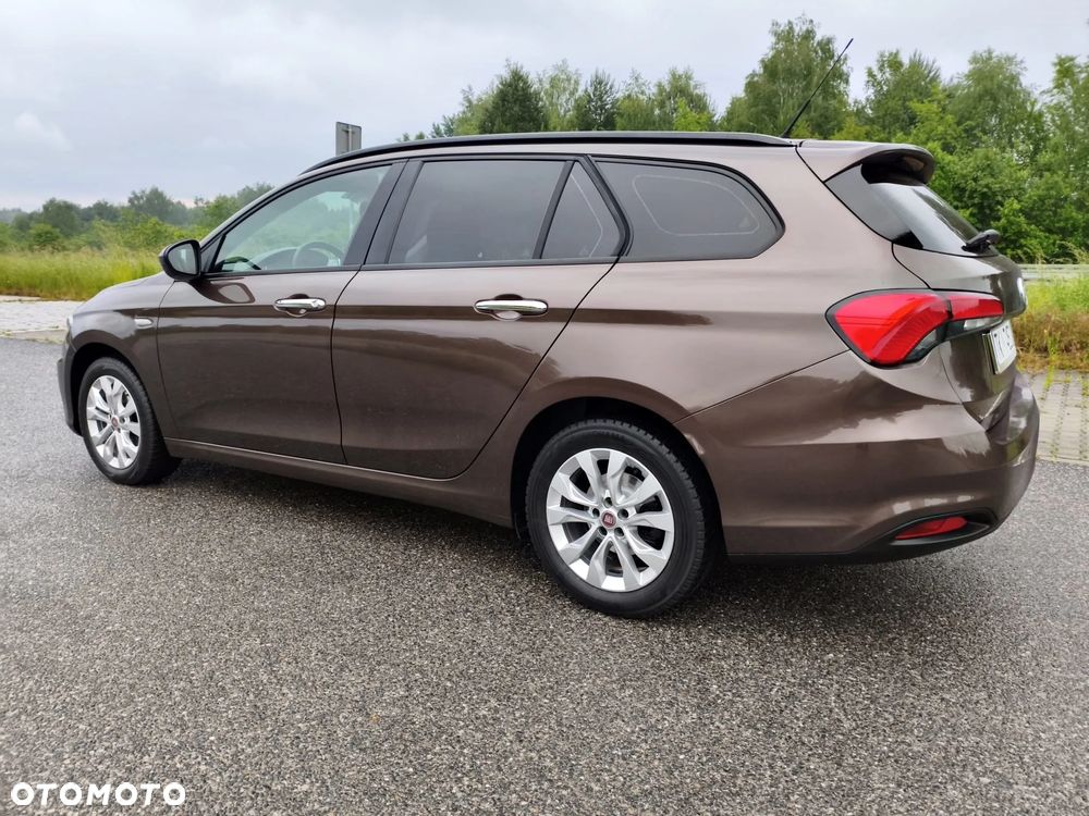 Fiat Tipo 1.4 T-Jet Lounge - 11
