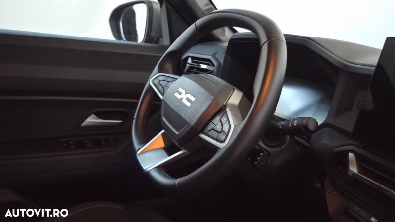 Dacia Duster HEV 140 Journey - 17