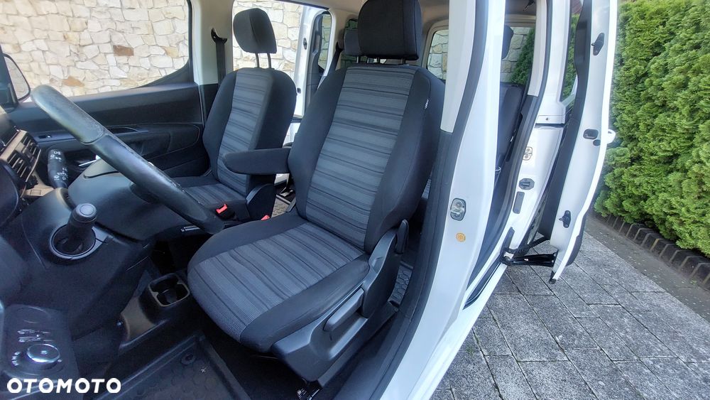 Opel Combo - 28