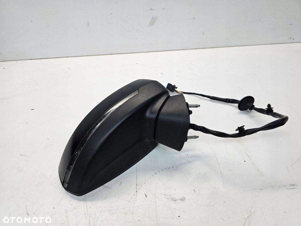 LUSTERKO ZEWNĘTRZNE PRAWE AUDI A3 8V LY9B 6-PIN UK - 8