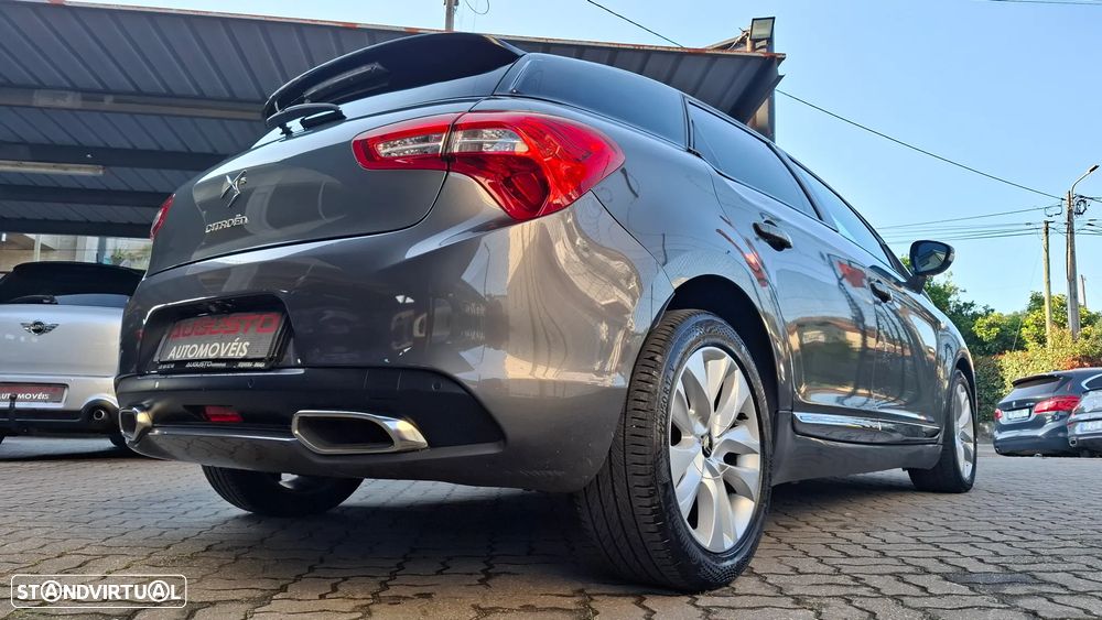 Citroën DS5 e-HDi 110 EGS6 SoChic - 10
