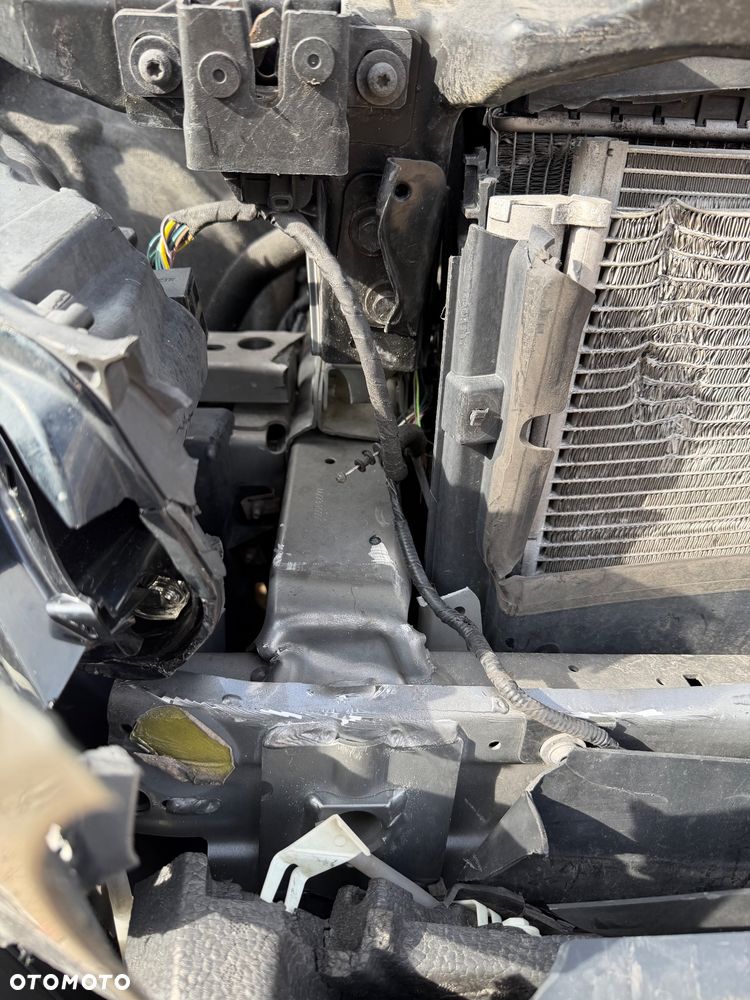 Jaguar XF P250 HSE - 20