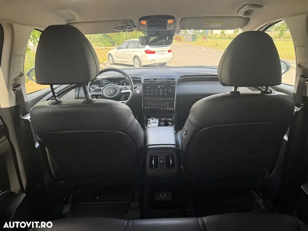 Hyundai Tucson - 2