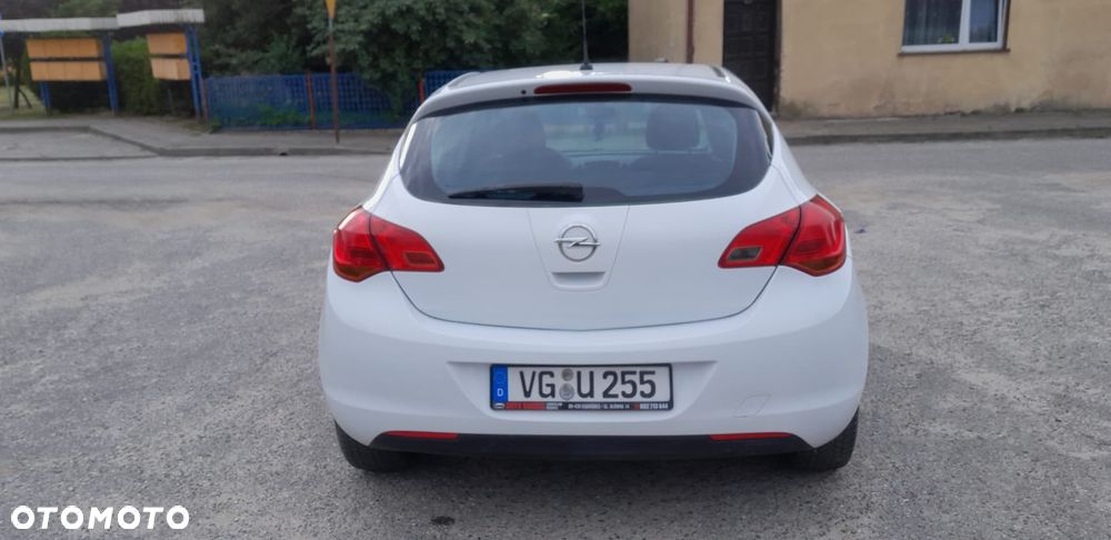 Opel Astra - 3