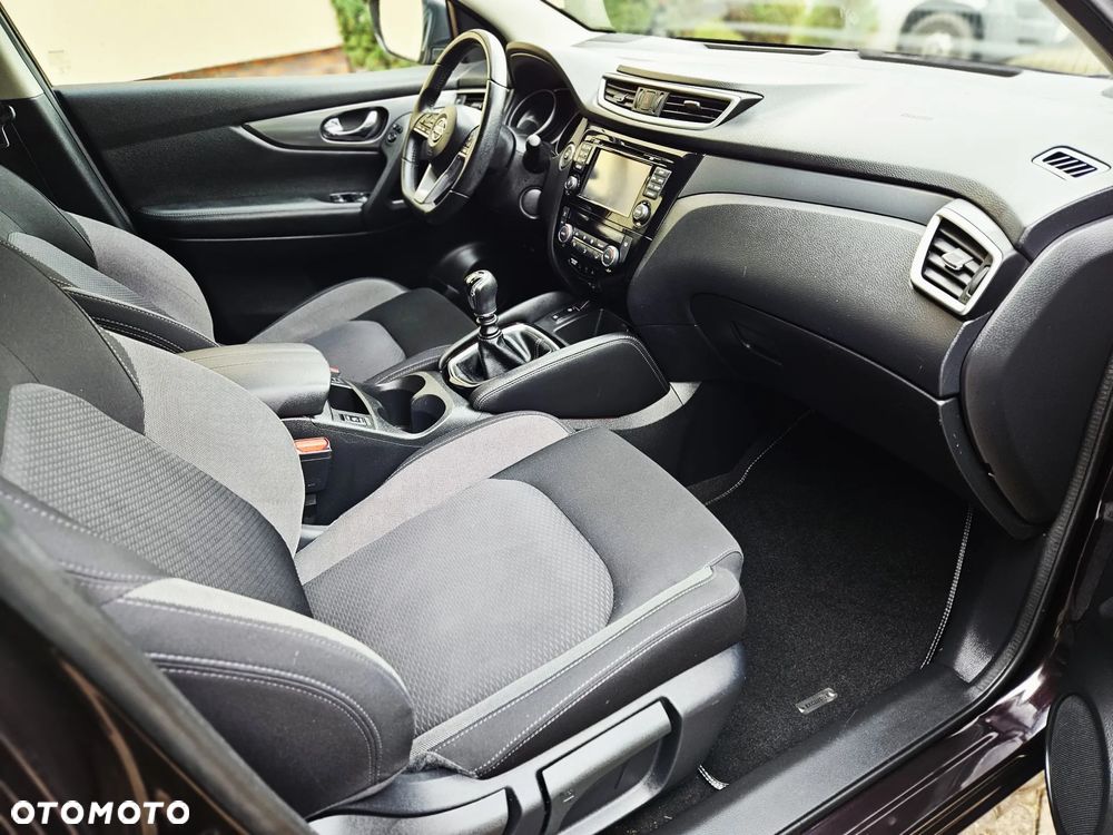 Nissan Qashqai - 16