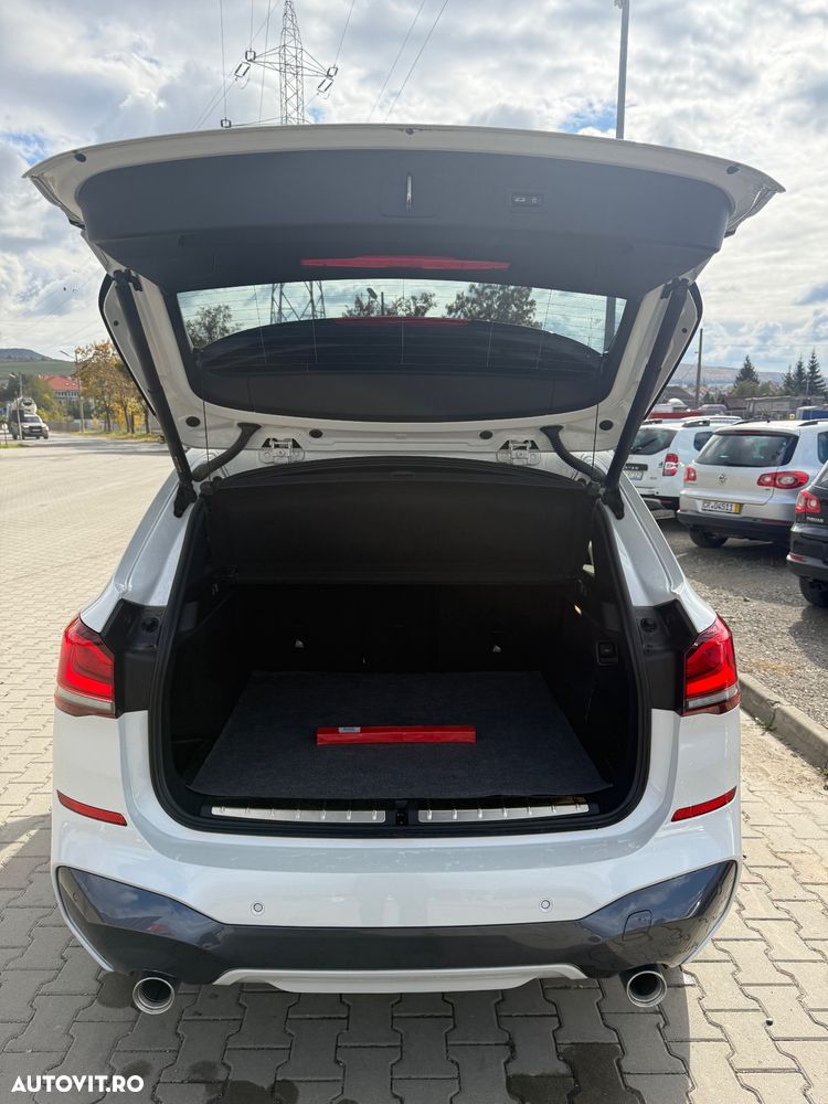 BMW X1 - 15