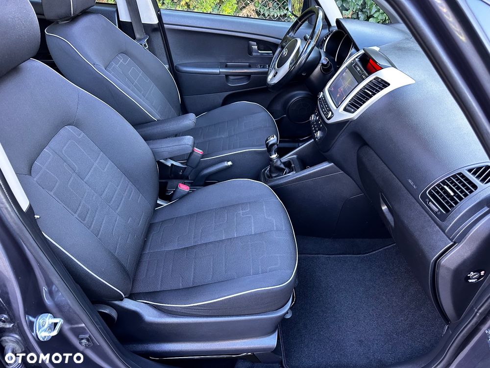 Kia Venga 1.6 CRDi 128 Business Line - 23