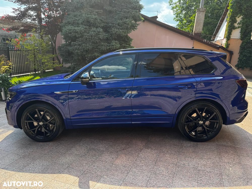 Volkswagen Touareg - 2