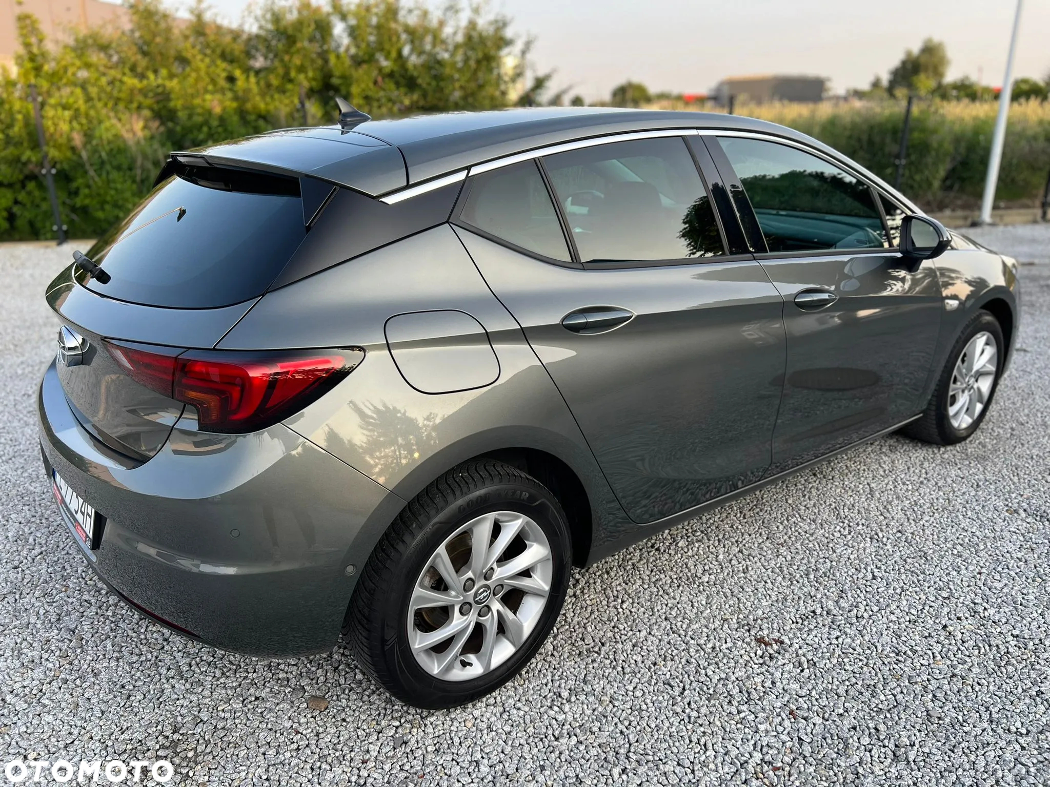 Opel Astra 1.2 Turbo Start/Stop Elegance - 9