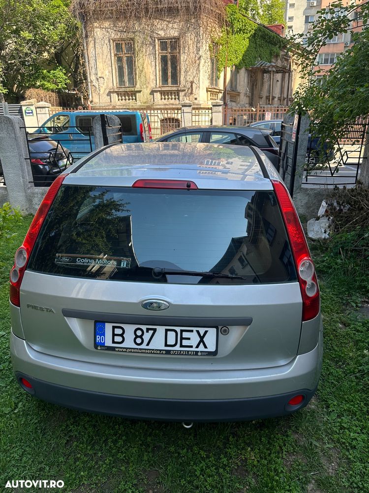 Ford Fiesta 1.4i Comfort - 3