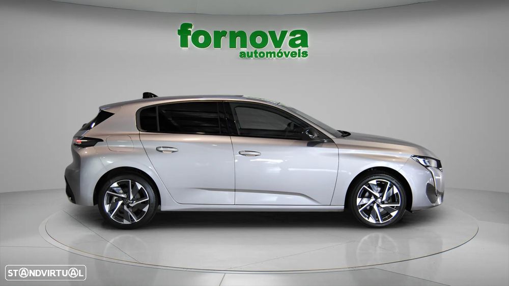 Peugeot 308 1.2 PureTech Allure - 5