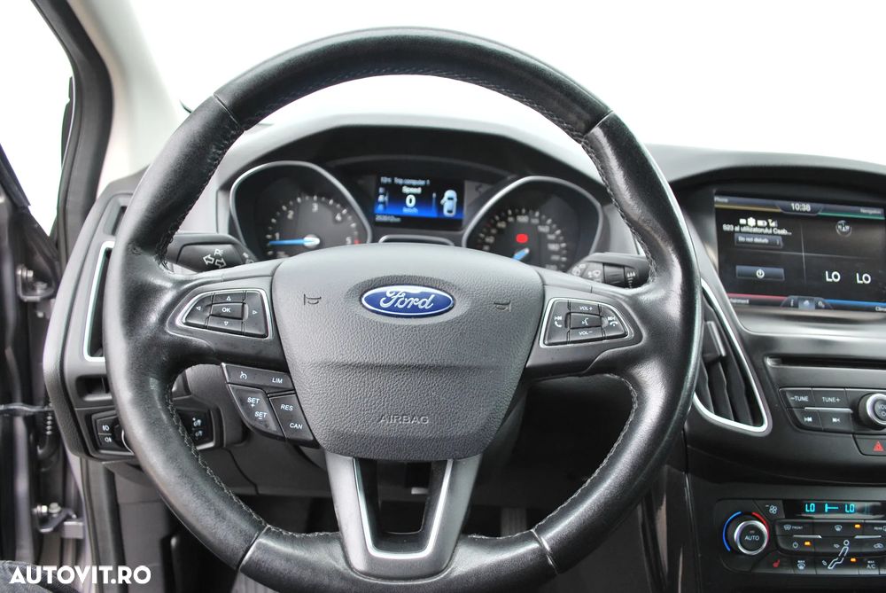 Ford Focus 1.5 TDCi Titanium - 17